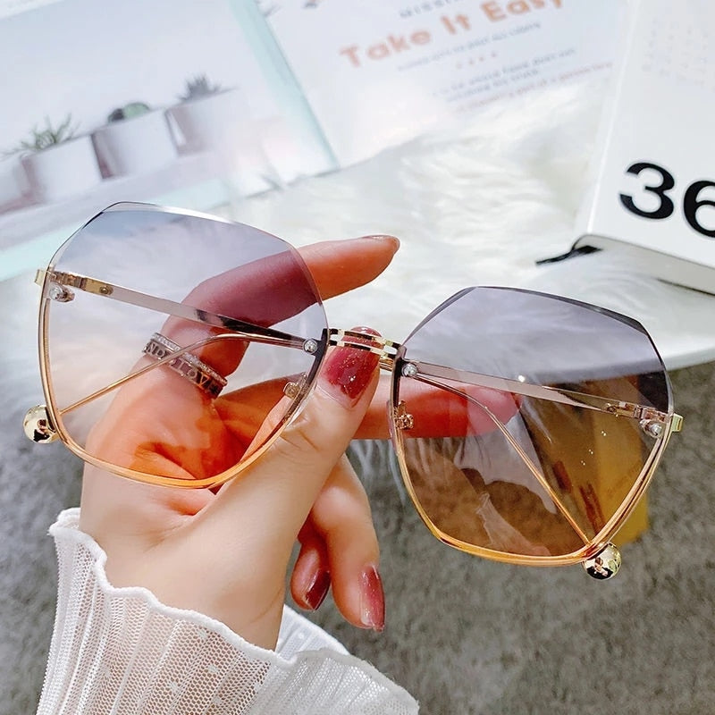 2023 Vintage Big Frame Sunglasses Women Brand Designer Gradient Lens  Driving Sun Glasses UV400 Oculos De Sol Feminino
